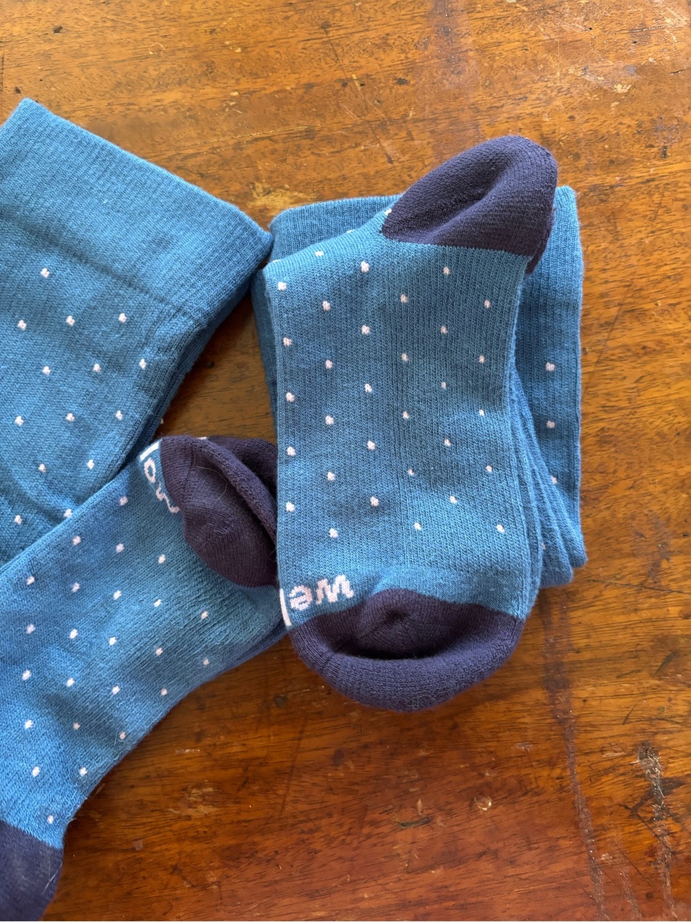 Wellow Men's Cobalt Dot Bamboo Compression Socks - 3-Pack - Picture 6 of 7